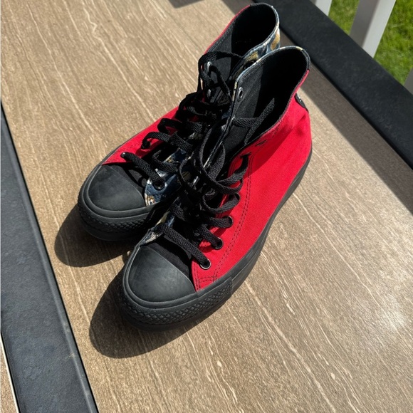 Converse Black and Red High-Top Sneakers with Dog Print - Picture 5 of 8